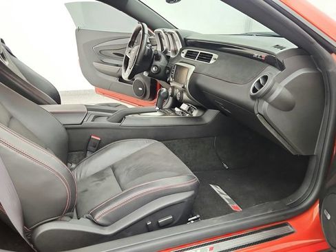 Used 2013 Chevrolet Camaro ZL1 RWD image 28