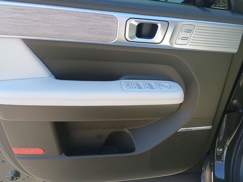 Used 2024 Hyundai Santa Fe Calligraphy image 11