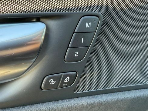 New 2026 Volvo XC60 B5 Plus w/ Protection Package Premier image 10