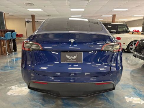 Used 2021 Tesla Model Y Long Range AWD/4WD image 6