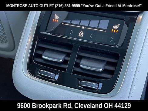 New 2026 Volvo XC90 B6 Ultra w/ Protection Package Premier image 16