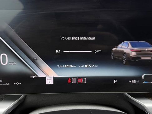 Used 2023 BMW 760i xDrive w/ Executive Package image 51