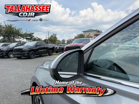 Used 2025 Volkswagen Jetta S FWD image 11
