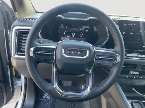 Used 2023 GMC Canyon Elevation image 20
