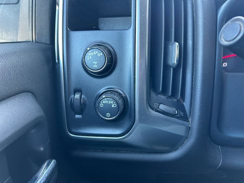 Used 2019 Chevrolet Silverado 1500 LT image 26