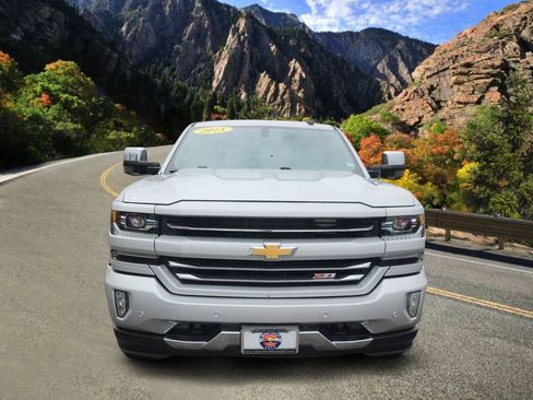 Used 2018 Chevrolet Silverado 1500 LTZ Z71 w/ LTZ Plus Package AWD/4WD image 6