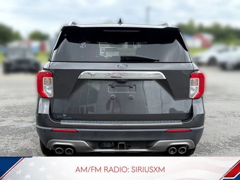Used 2020 Ford Explorer Platinum w/ Premium Technology Package AWD/4WD image 3