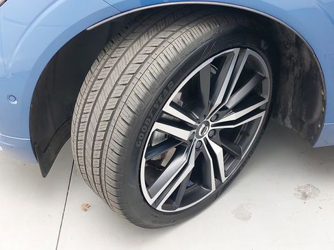 Used 2019 Volvo XC60 T6 R-Design w/ Protection Package Premier image 34