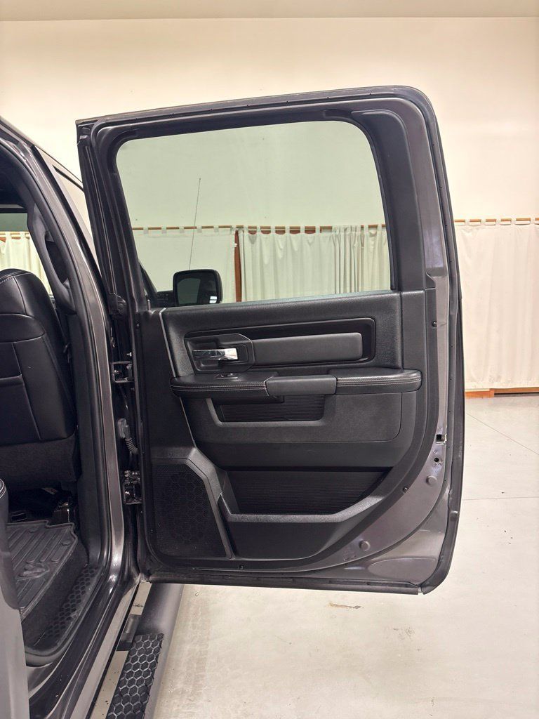 Used 2018 RAM 1500 Rebel w/ Luxury Group AWD/4WD image 30