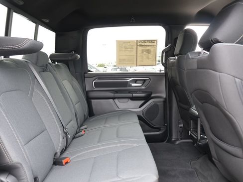 Used 2023 RAM 1500 Big Horn AWD/4WD image 12