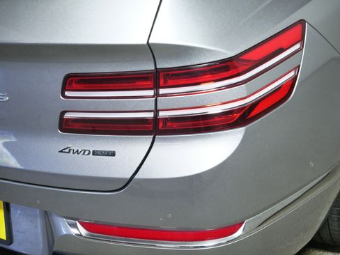 Used 2021 Genesis GV80 3.5T w/ Prestige Package 07 image 17