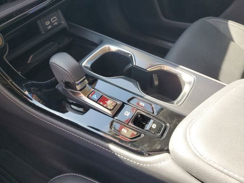 Used 2023 Lexus NX 250 FWD w/ Towing Package (2000 Lbs) image 24