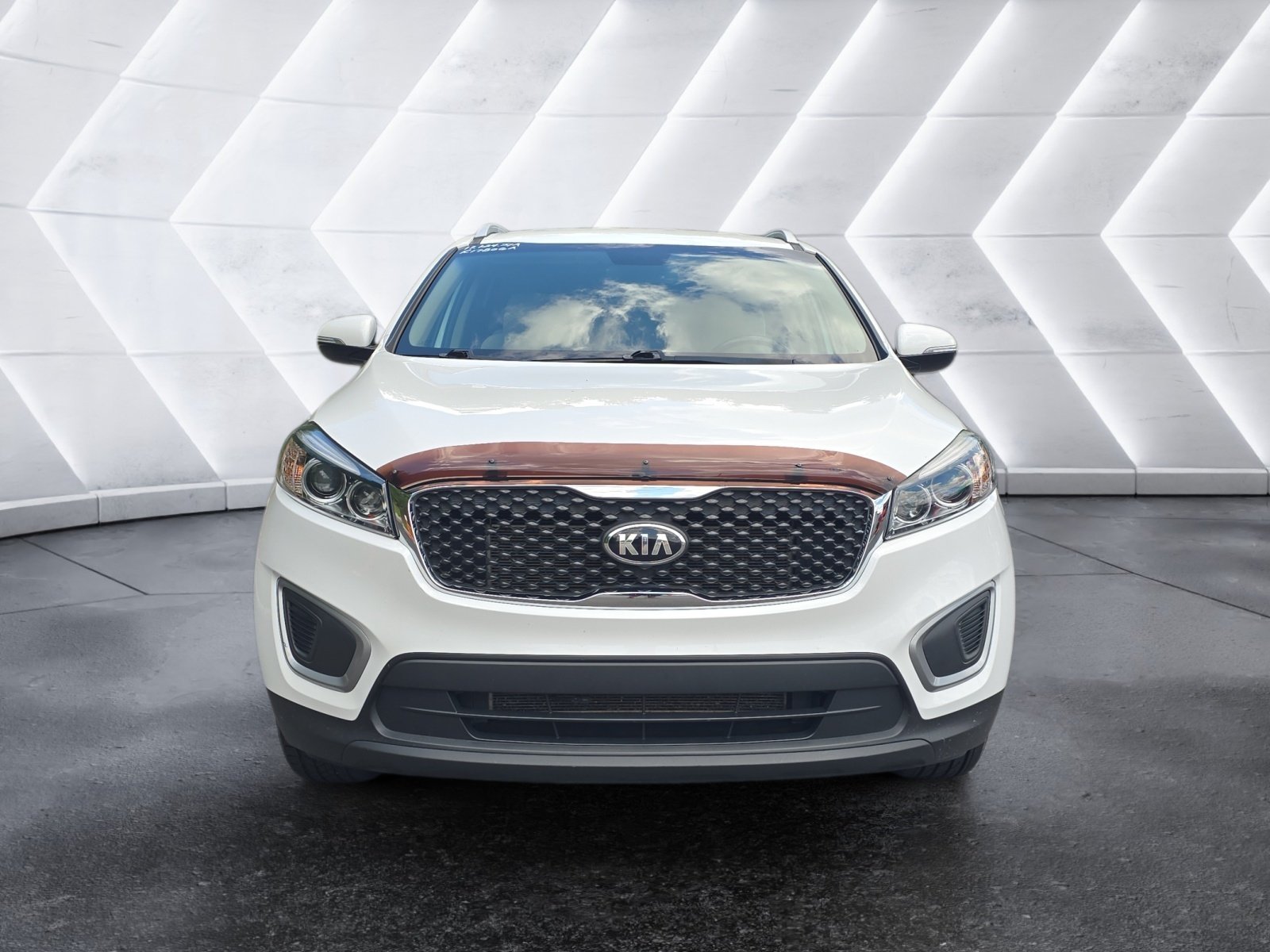Used 2017 Kia Sorento w/ LX Convenience Package AWD/4WD image 8