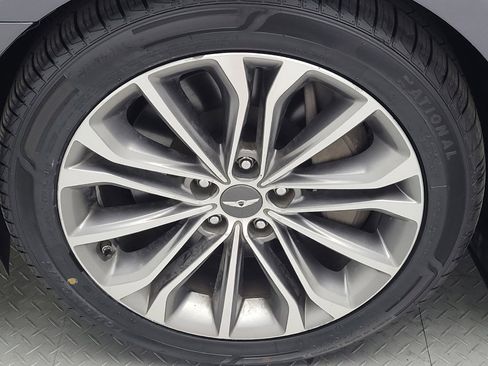 Used 2015 Hyundai Genesis 3.8 w/ Option Group 03 image 31