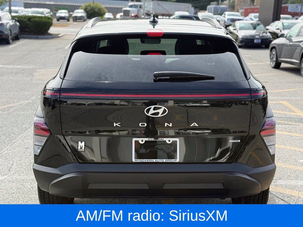 Used 2025 Hyundai Kona SEL AWD/4WD image 5