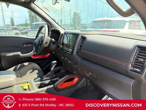 Certified 2024 Nissan Frontier PRO-4X w/ Off-Road Protection Package AWD/4WD image 35
