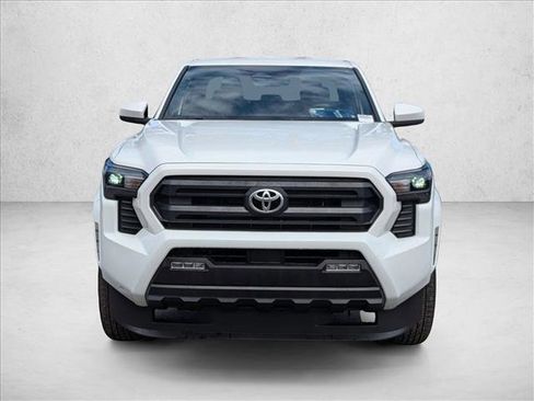 Used 2024 Toyota Tacoma SR5 image 2
