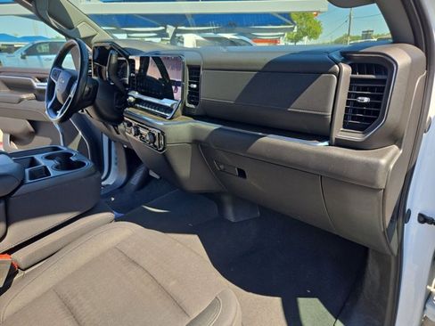 Used 2024 Chevrolet Silverado 2500 LT w/ Convenience Package AWD/4WD image 21