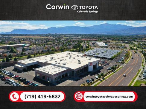 Used 2025 Toyota RAV4 SE image 12