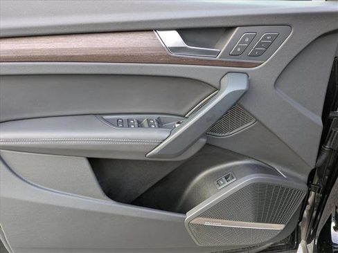 Used 2024 Audi Q5 2.0T Premium Plus w/ Premium Plus Package image 14