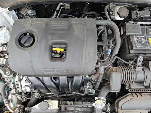 Certified 2024 Kia Forte LXS image 29