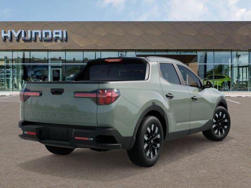 Used 2026 Hyundai Santa Cruz SEL FWD image 4