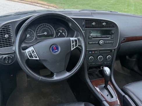 Used 2009 Saab 9-3 2.0T image 9