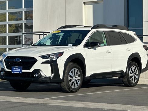 Used 2024 Subaru Outback Premium image 7