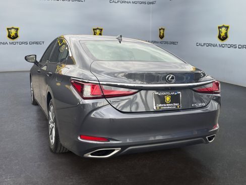 Used 2025 Lexus ES 350 w/ Accessory Package (Z2) FWD image 3