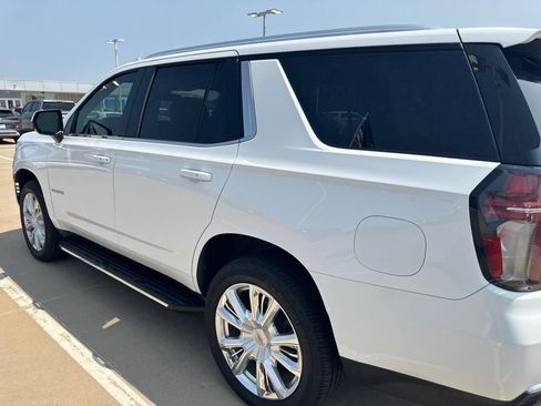 Used 2021 Chevrolet Tahoe LT AWD/4WD image 8