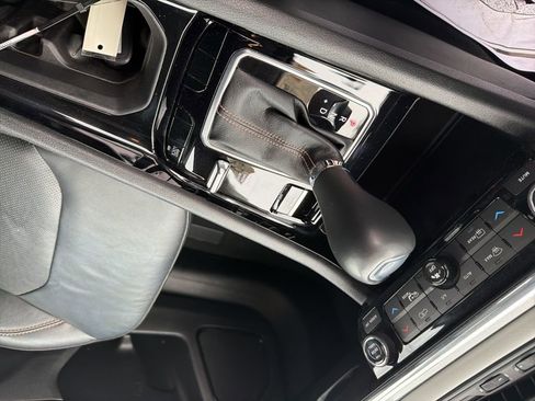 Certified 2022 Jeep Compass Limited image 18