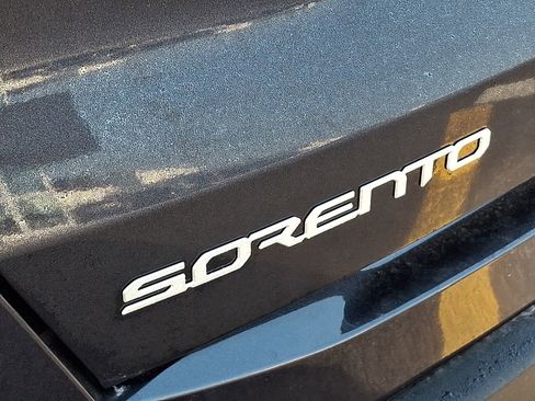 New 2026 Kia Sorento S w/ S Panoramic Sunroof Package image 26