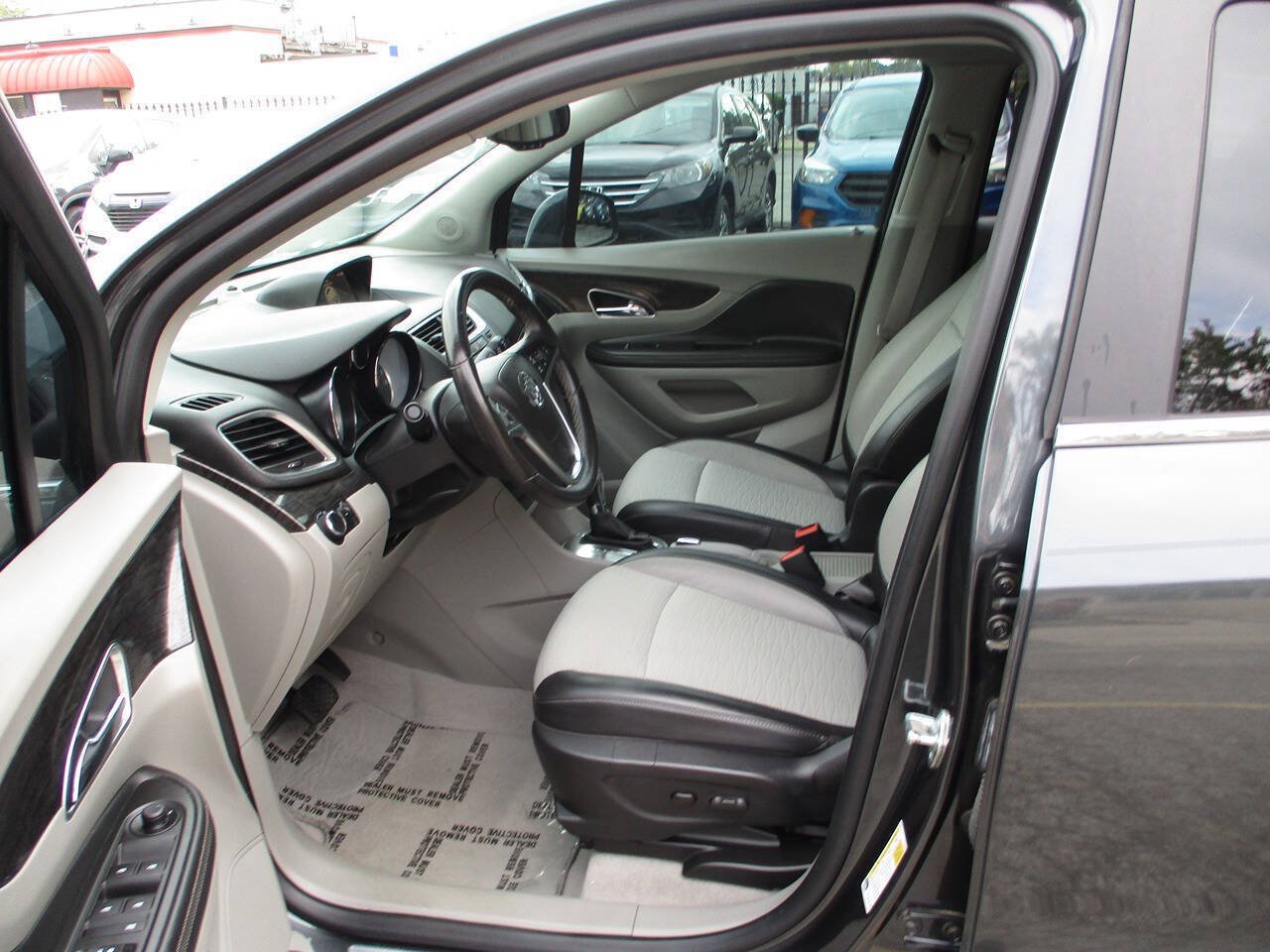 Used 2016 Buick Encore FWD image 5