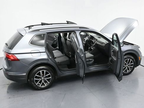 Used 2021 Volkswagen Tiguan SE FWD image 34