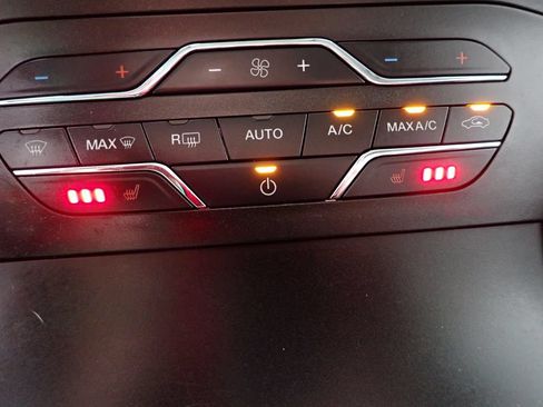 Used 2019 Ford Edge SEL w/ Equipment Group 201A AWD/4WD image 5