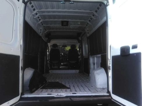Used 2025 RAM ProMaster 3500 w/ Convenience Group FWD image 11