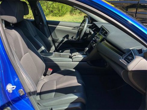 Used 2021 Honda Civic Sport image 32