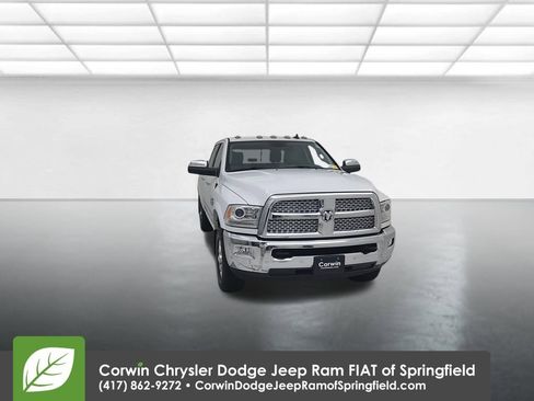 Used 2018 RAM 2500 Laramie w/ Snow Chief Group image 4