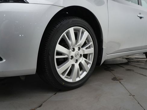 Used 2015 Nissan Sentra SL w/ SL Premium Package image 27