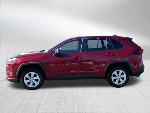 Certified 2024 Toyota RAV4 LE AWD/4WD image 4