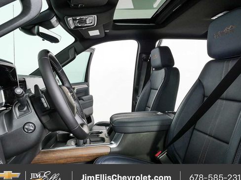New 2026 Chevrolet Silverado 1500 High Country AWD/4WD image 5