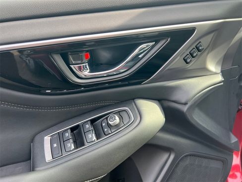 Certified 2024 Subaru Outback Limited image 11