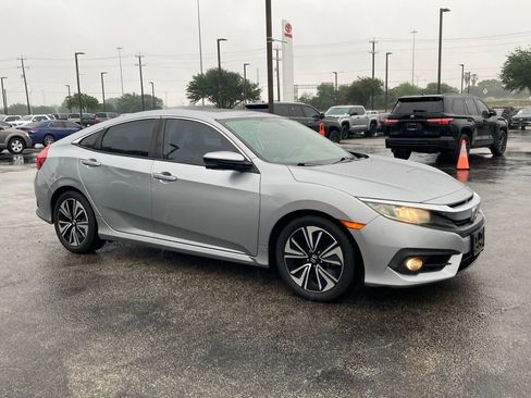 Used 2017 Honda Civic EX-L image 3
