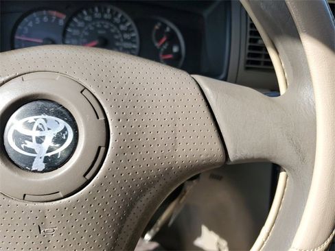 Used 2006 Toyota Corolla CE image 12