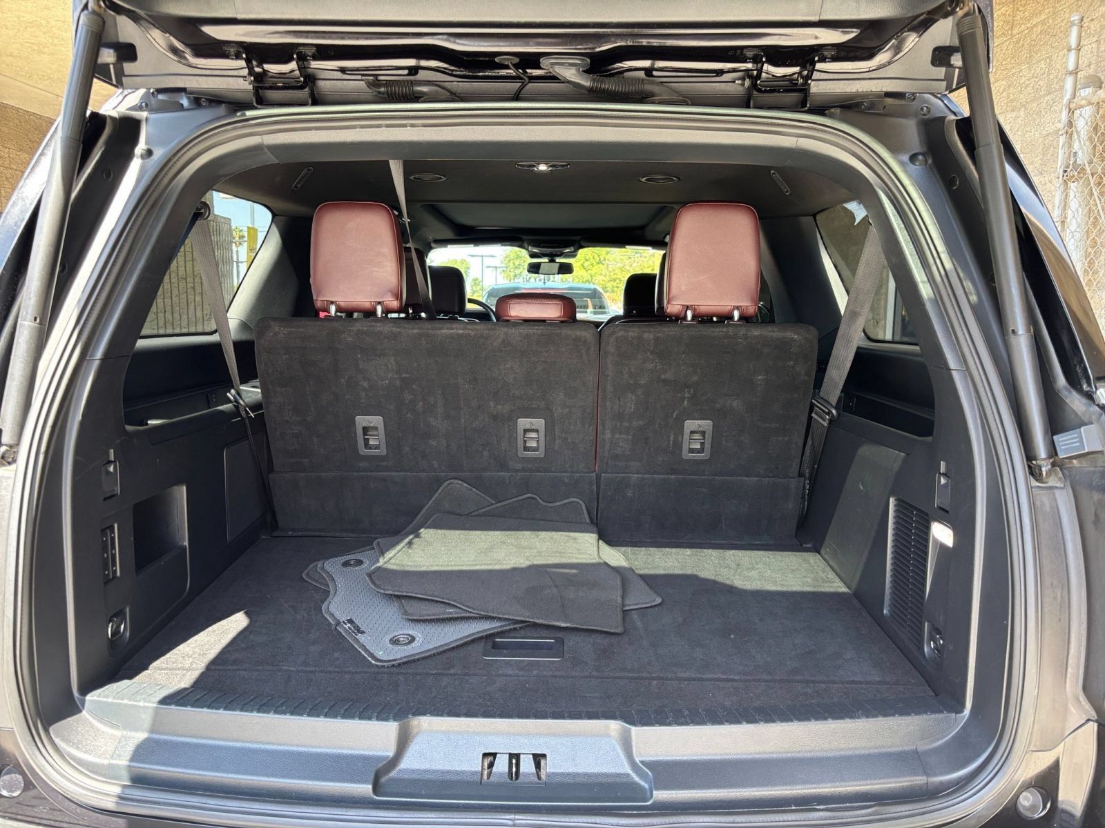 Used 2024 Ford Expedition Max Limited AWD/4WD image 34