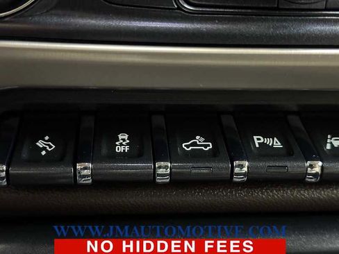 Used 2018 GMC Sierra 1500 Denali w/ Denali Ultimate Package image 32