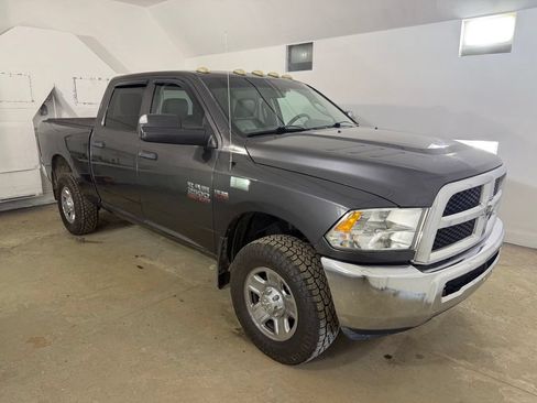 Used 2014 RAM 2500 Tradesman w/ Chrome Appearance Group AWD/4WD image 7