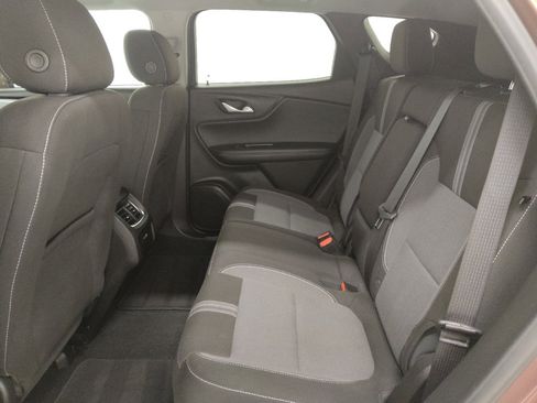 Used 2024 Chevrolet Blazer LT w/ Convenience Package FWD image 18