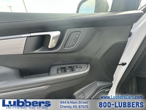 Used 2026 Buick Enclave Preferred AWD/4WD image 13