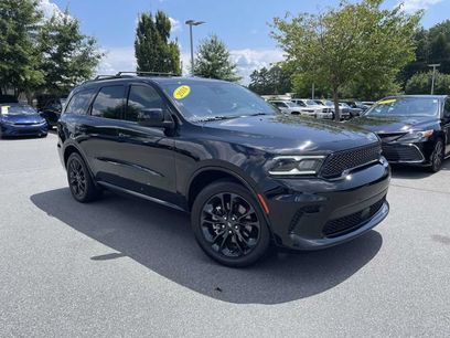 Used 2024 Dodge Durango SXT w/ SXT Blacktop Group